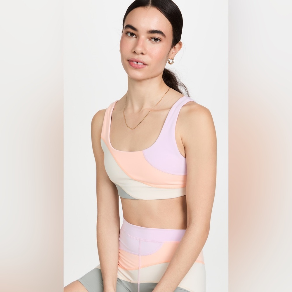 l*space Colorblock Scoop Neck Sports Bra in Pastel Pink, Peach & Cream